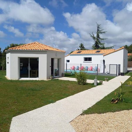 Au Logis Des Muriers Vairé Exterior foto