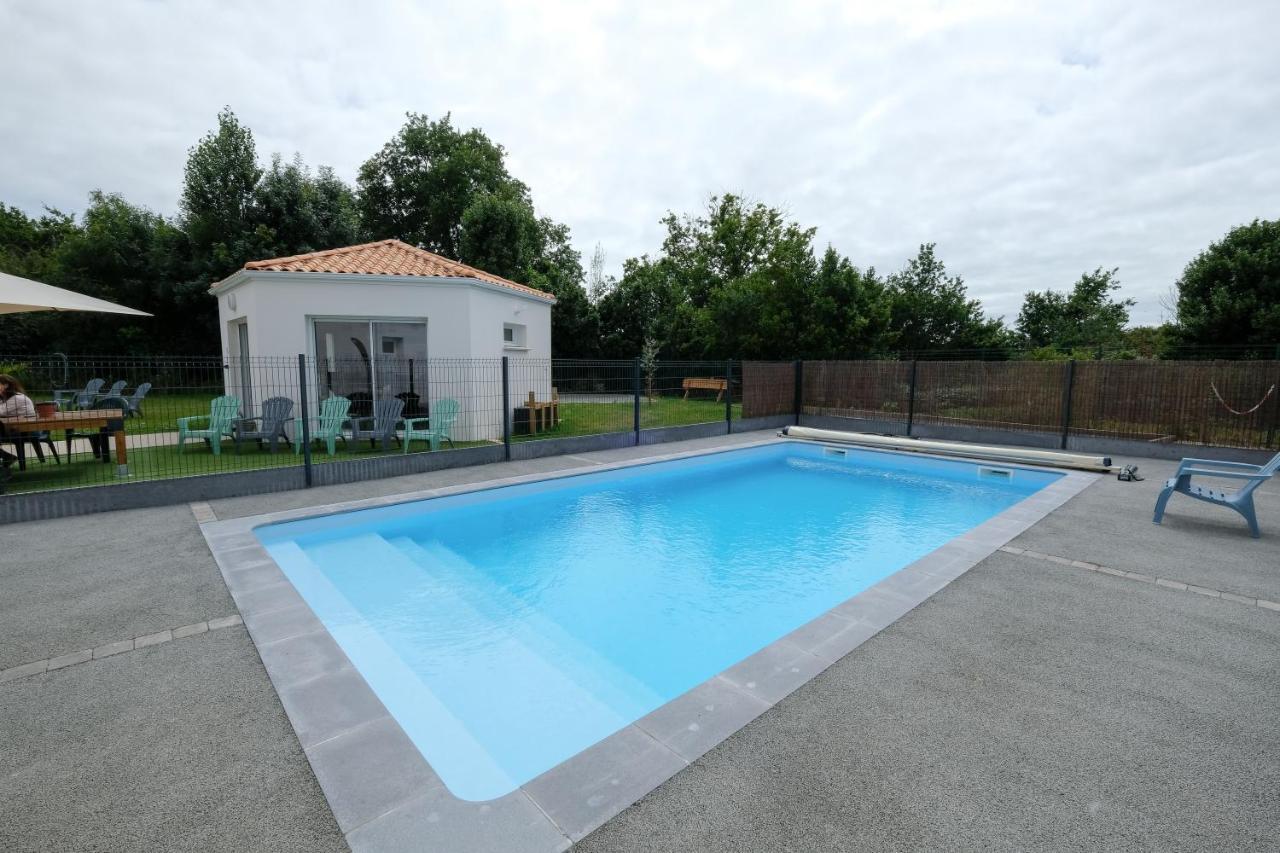 Au Logis Des Muriers Vairé Exterior foto